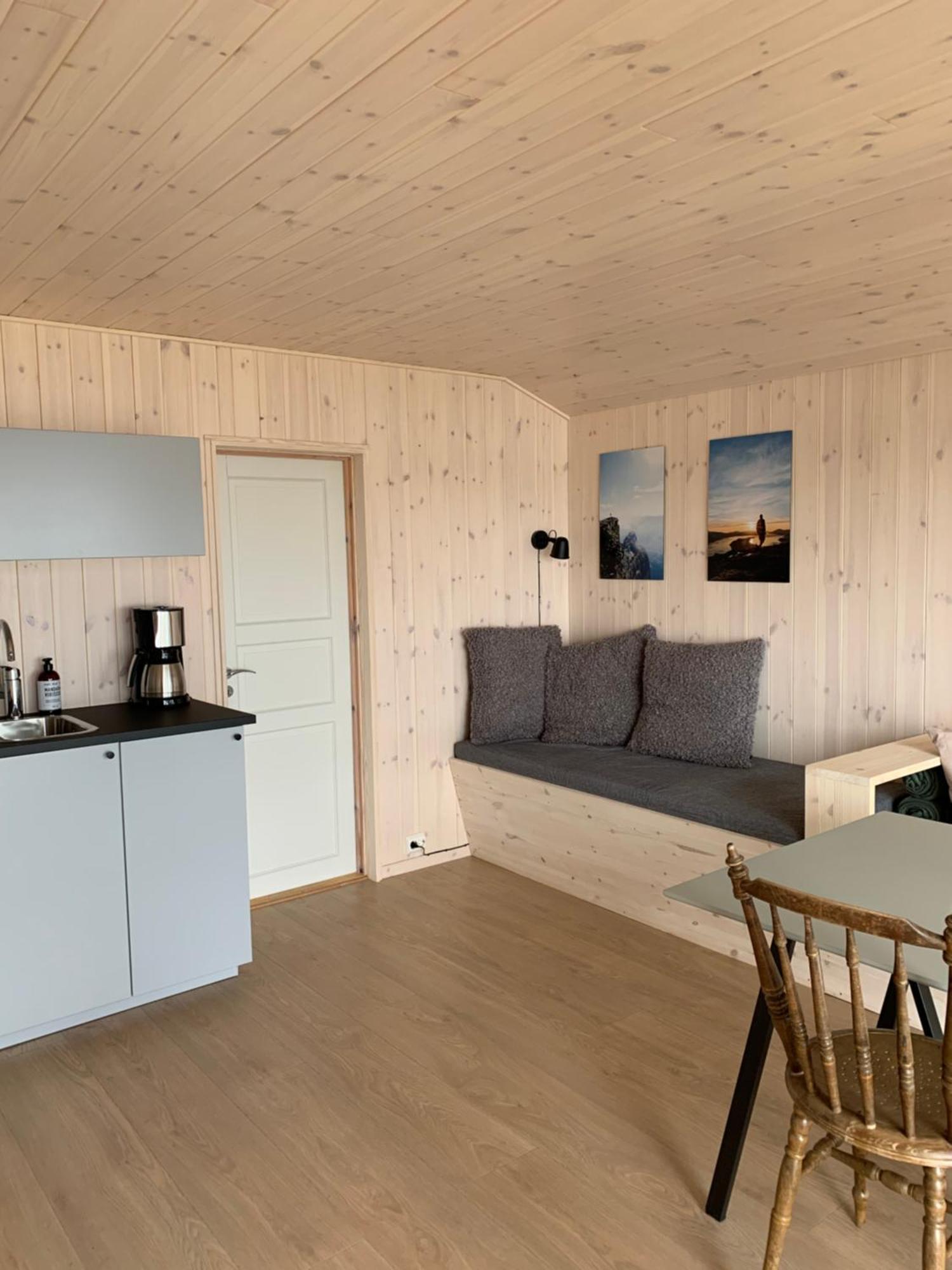 Fugelvagen, Cabins And Glamping Alvund Esterno foto